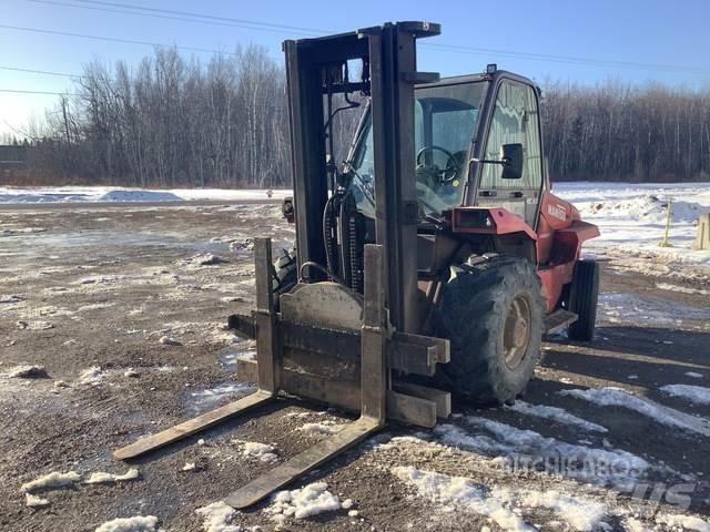 Manitou MC40 Rough terrain trucks