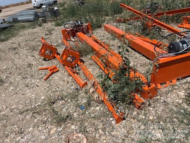Mantis  Construction - Others