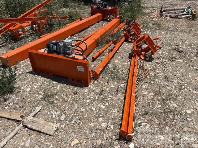 Mantis  Construction - Others