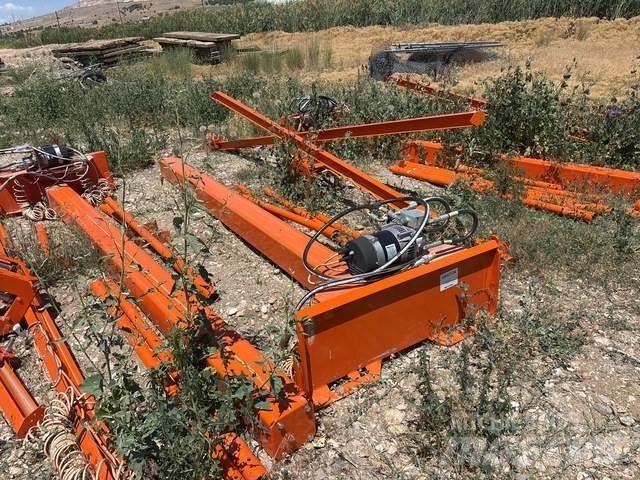 Mantis  Construction - Others