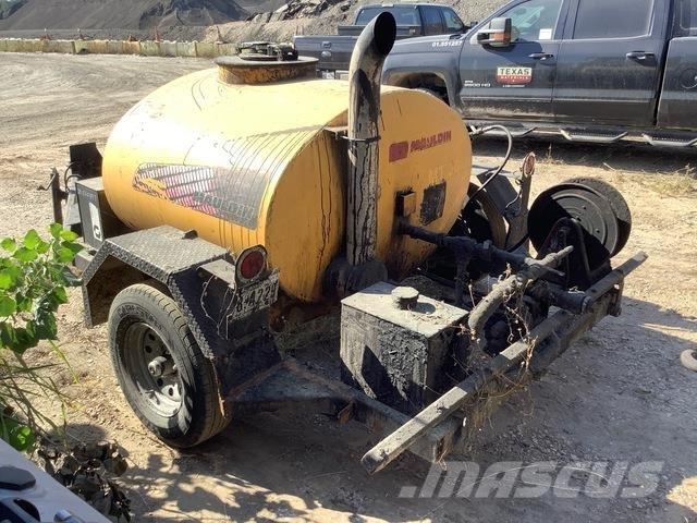 Mauldin MT300 Material transport vehicles