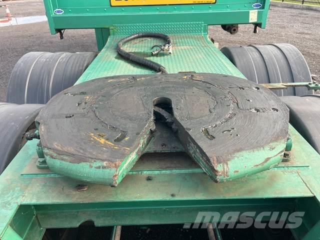 MaxiTrans  Curtainsider trailers