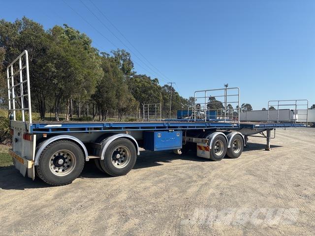 MaxiTrans  Flatbed/Dropside trailers