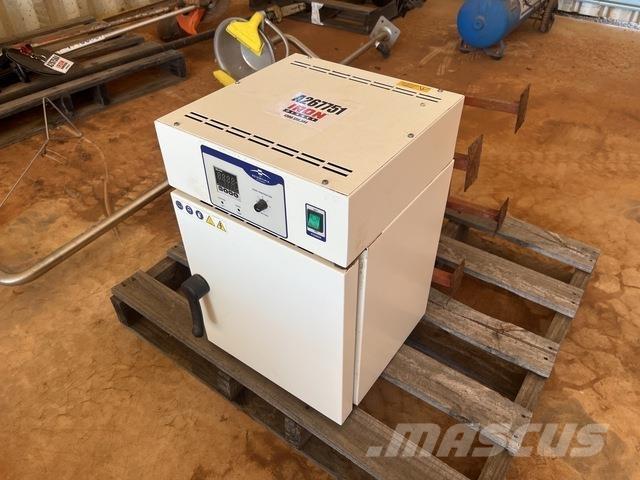  MaxWell Construction - Others