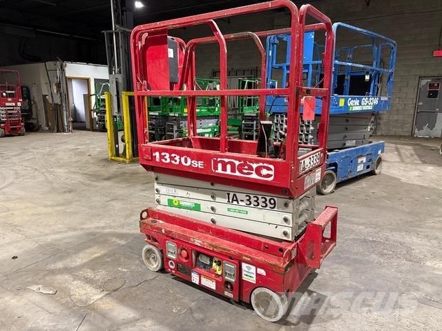 MEC 1330SE Scissor lifts