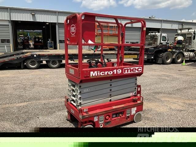 MEC Micro 19 Scissor lifts