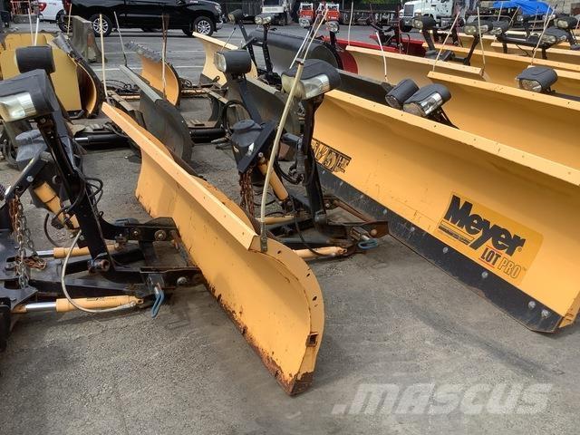 Meyer LP-8.0 Snow blades and plows