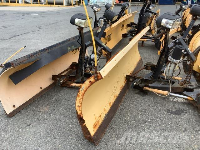 Meyer LP-8.5 Snow blades and plows