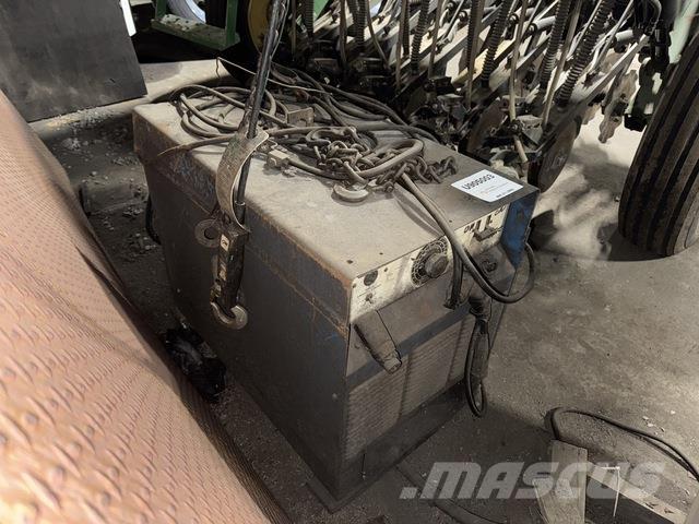 Miller SRH-444 Welding machines