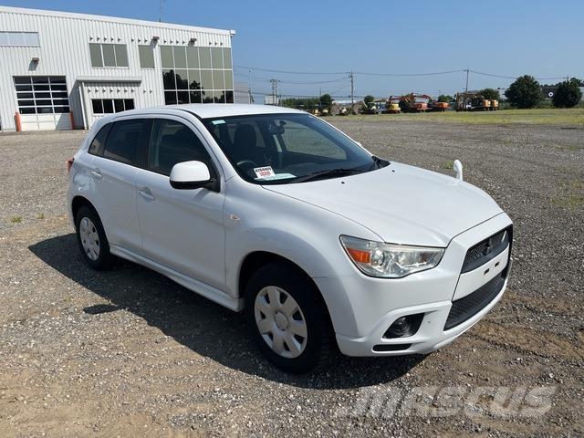 Mitsubishi RVR Cars