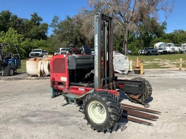 Moffett M5000 Truck mounted forklifts