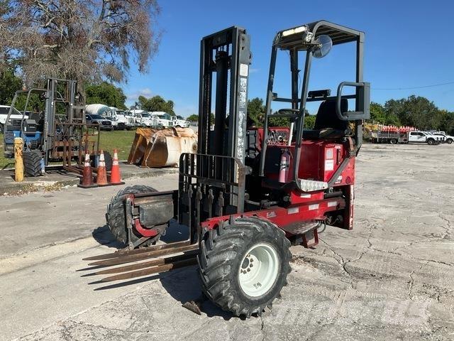 Moffett M5500 Truck mounted forklifts