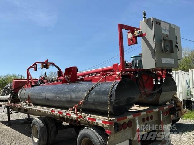  Mud Cat MC40E Dredgers