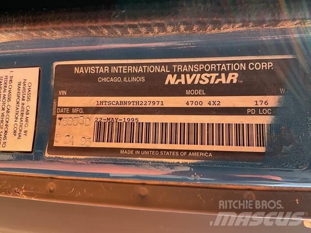 Navistar 4700 Truck & Van mounted aerial platforms