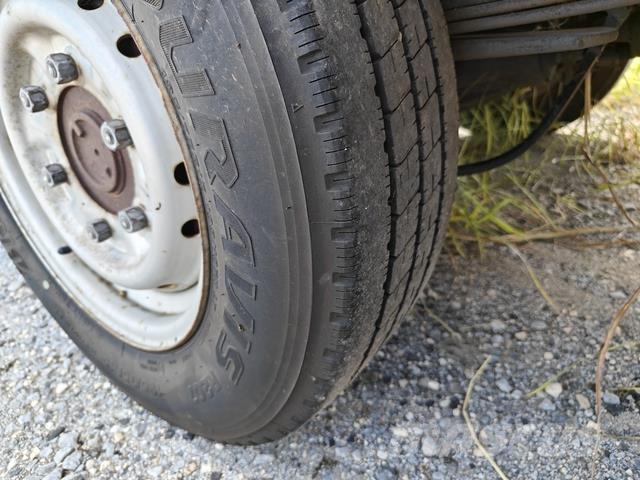 Nissan ATLAS Flatbed / Dropside trucks