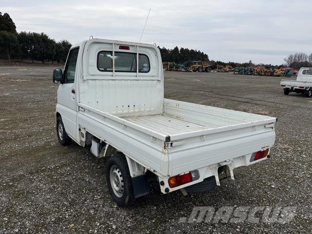 Nissan CLIPPER Construction - Others