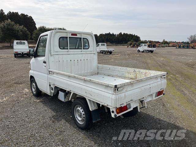 Nissan CLIPPER Construction - Others