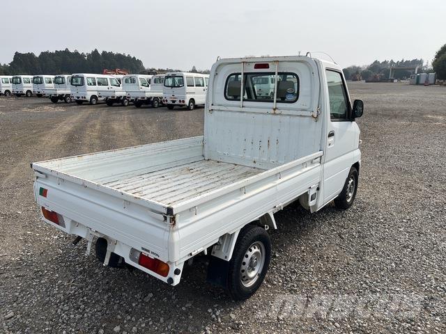 Nissan CLIPPER Construction - Others