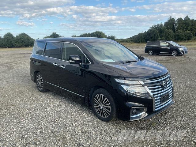 Nissan Elgrand Mini buses