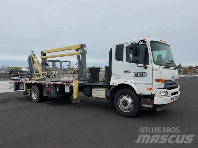 Nissan UD3300 Construction - Others