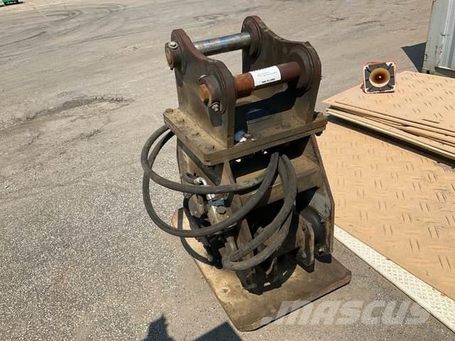 Okada OAC300 Plate compactors