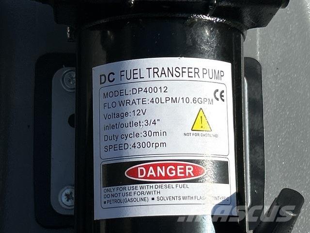  Olsen DD500 Fuel and additive tanks