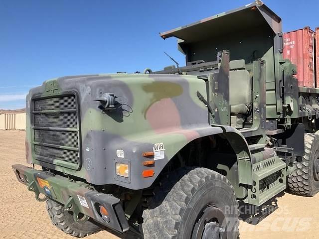 Oshkosh AMK29A1 Tipper trucks