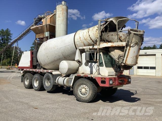 Oshkosh S2204 Other trucks