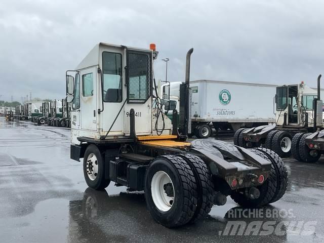 Ottawa 30 Terminal tractors