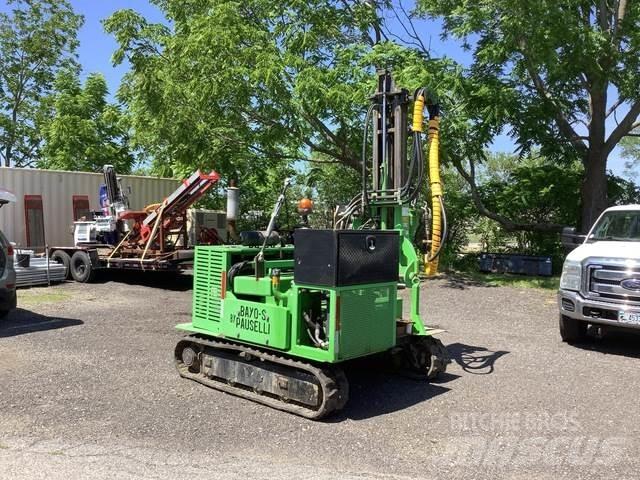 Pauselli 900 Construction - Others