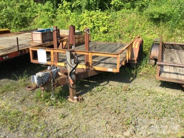 Pequea 612T Vehicle transport trailers
