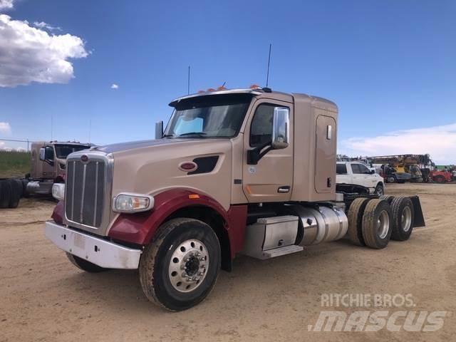 Peterbilt  Tractor Units