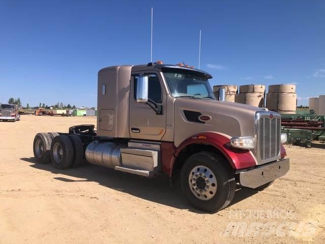 Peterbilt  Tractor Units