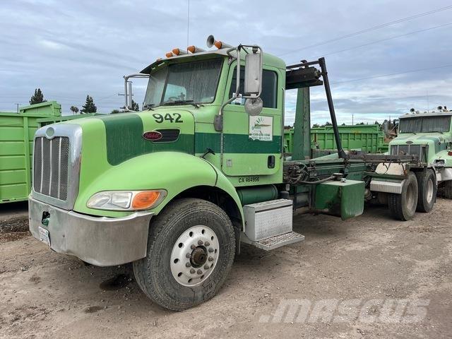 Peterbilt 330 Hook lift trucks