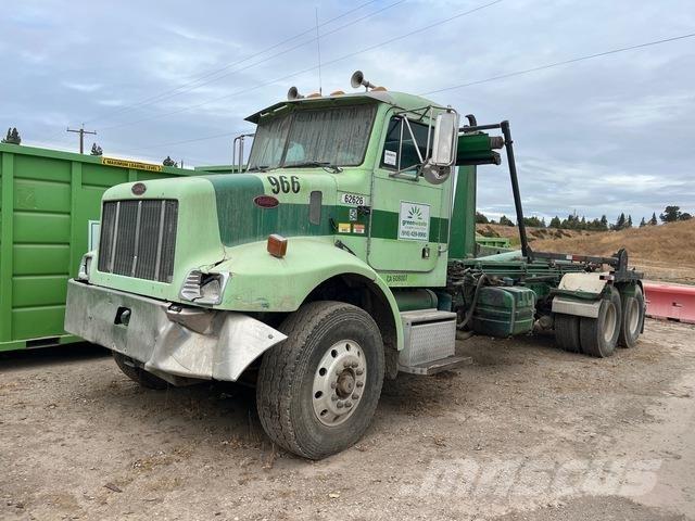Peterbilt 330 Hook lift trucks