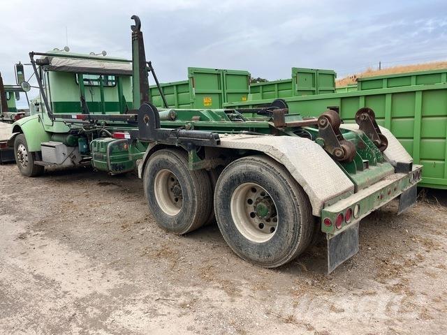 Peterbilt 330 Hook lift trucks