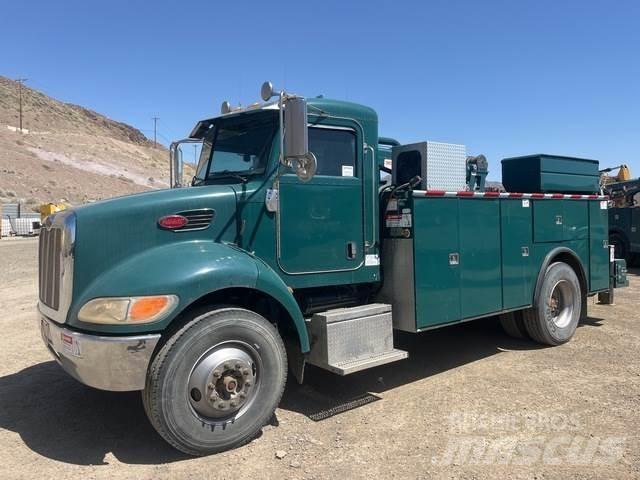 Peterbilt 335 Municipal / general purpose vehicles
