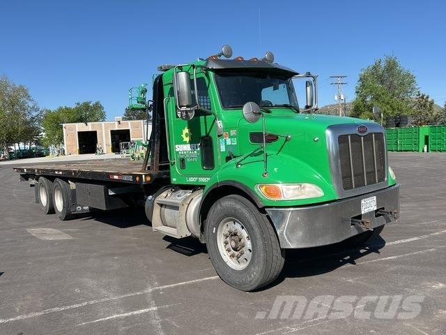 Peterbilt 348 Recovery vehicles