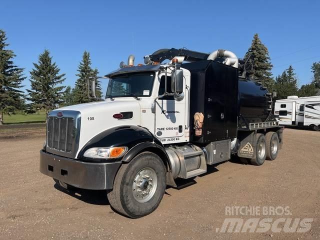 Peterbilt 348 Crawler excavators