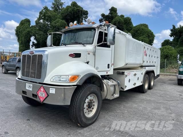 Peterbilt 348 Tanker trucks