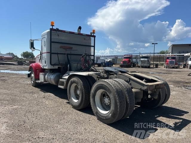 Peterbilt 365 Tractor Units
