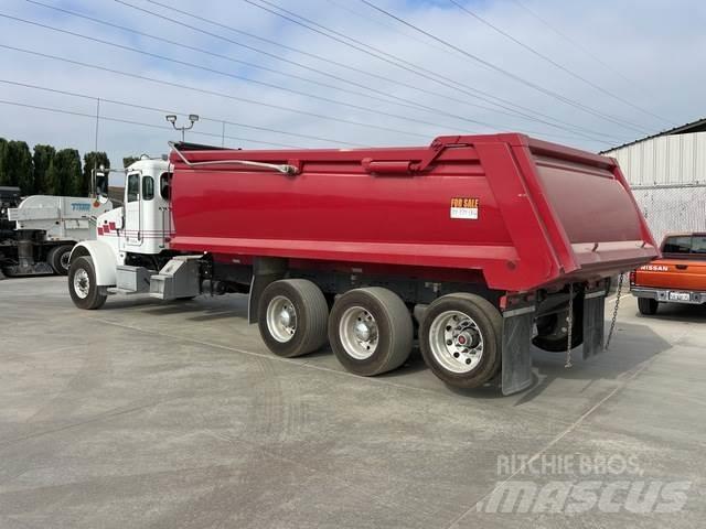 Peterbilt 365 Tipper trucks