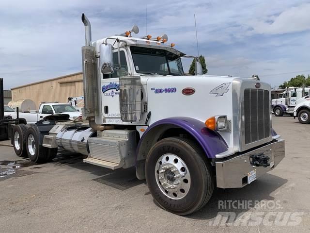 Peterbilt 367 Tractor Units