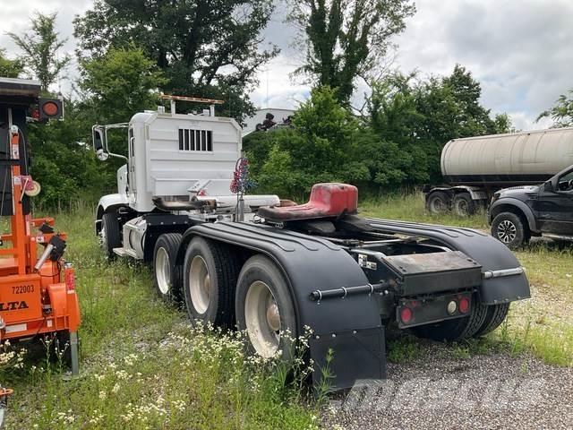Peterbilt 367 Tractor Units