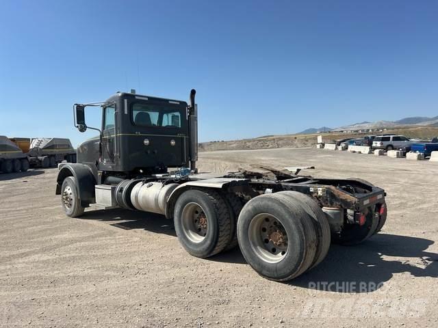 Peterbilt 367 Tractor Units