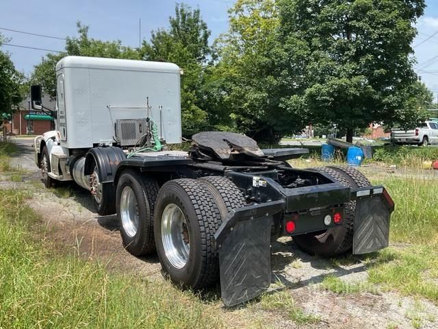 Peterbilt 377 Tractor Units