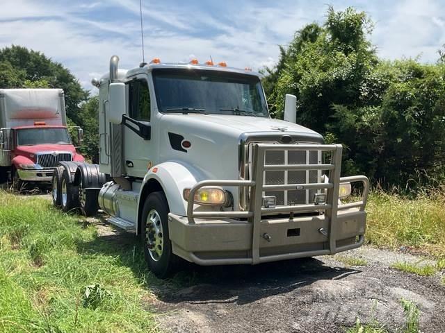Peterbilt 377 Tractor Units
