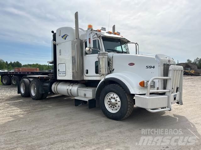 Peterbilt 378 Recovery vehicles