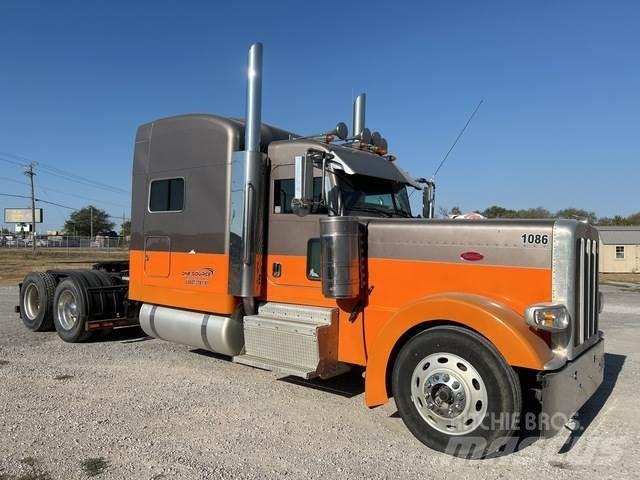 Peterbilt 379 Tractor Units