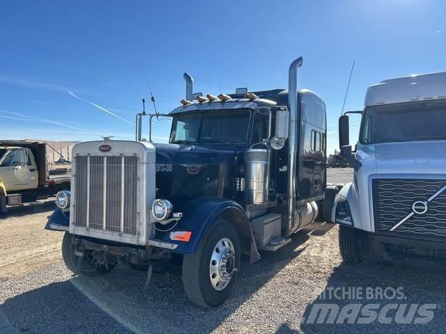 Peterbilt 379 Tractor Units